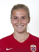 إيميلي نوتنيس