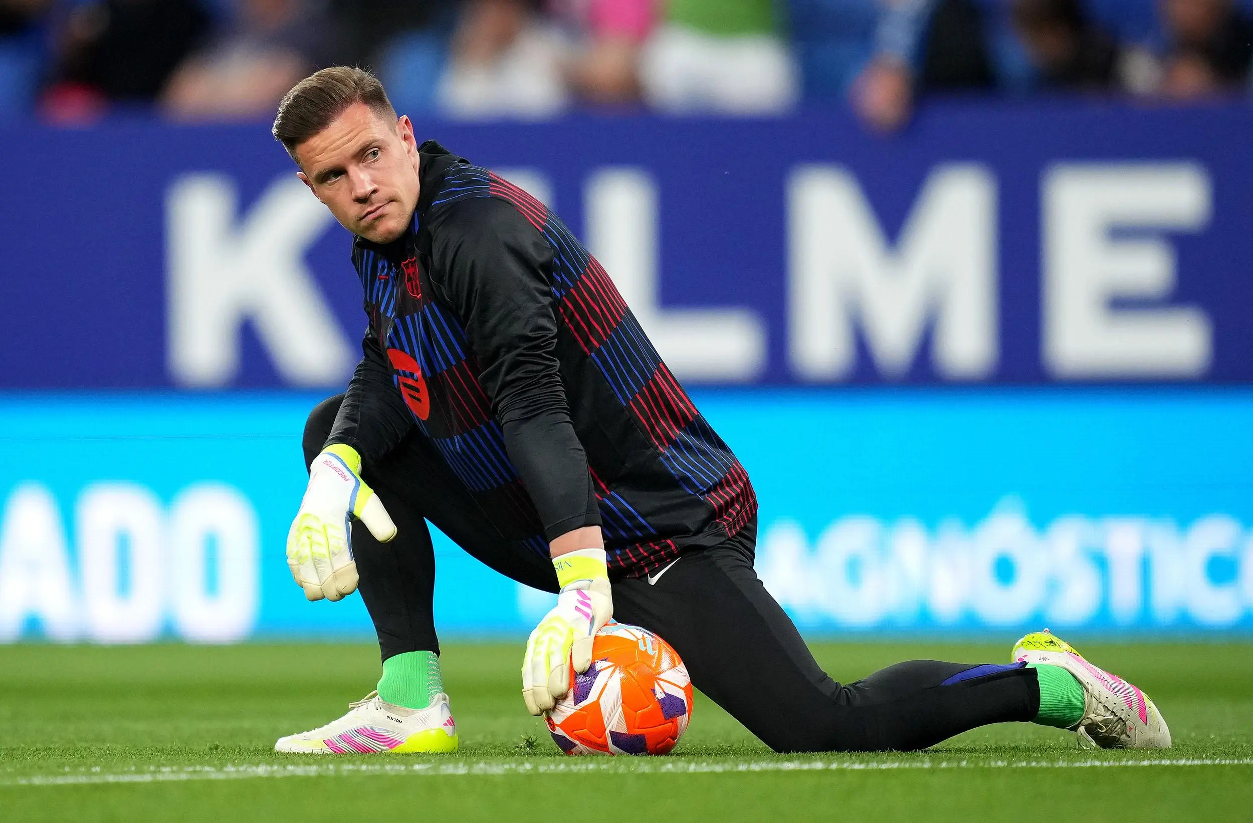 Barcelona,Ter Stegen,Aston Villa,transfer,camel.live