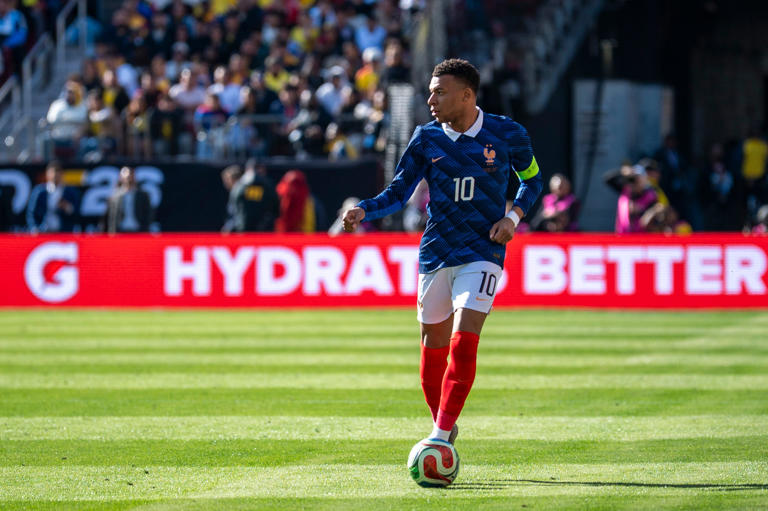 Kylian Mbappé: I Am Willing to Go Goal-Less for France’s World Cup Victory and Offer Congratulations to PSG