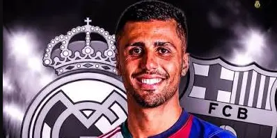 برشلونة ينضم إلى سباق رودري: ريال مدريد لم يحسم قيمة الصفقة بعد