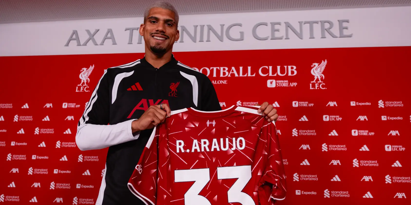 55 milyon Euro'luk satın alma opsiyonu: Barcelona kaptanı Ronald Araujo Liverpool'da