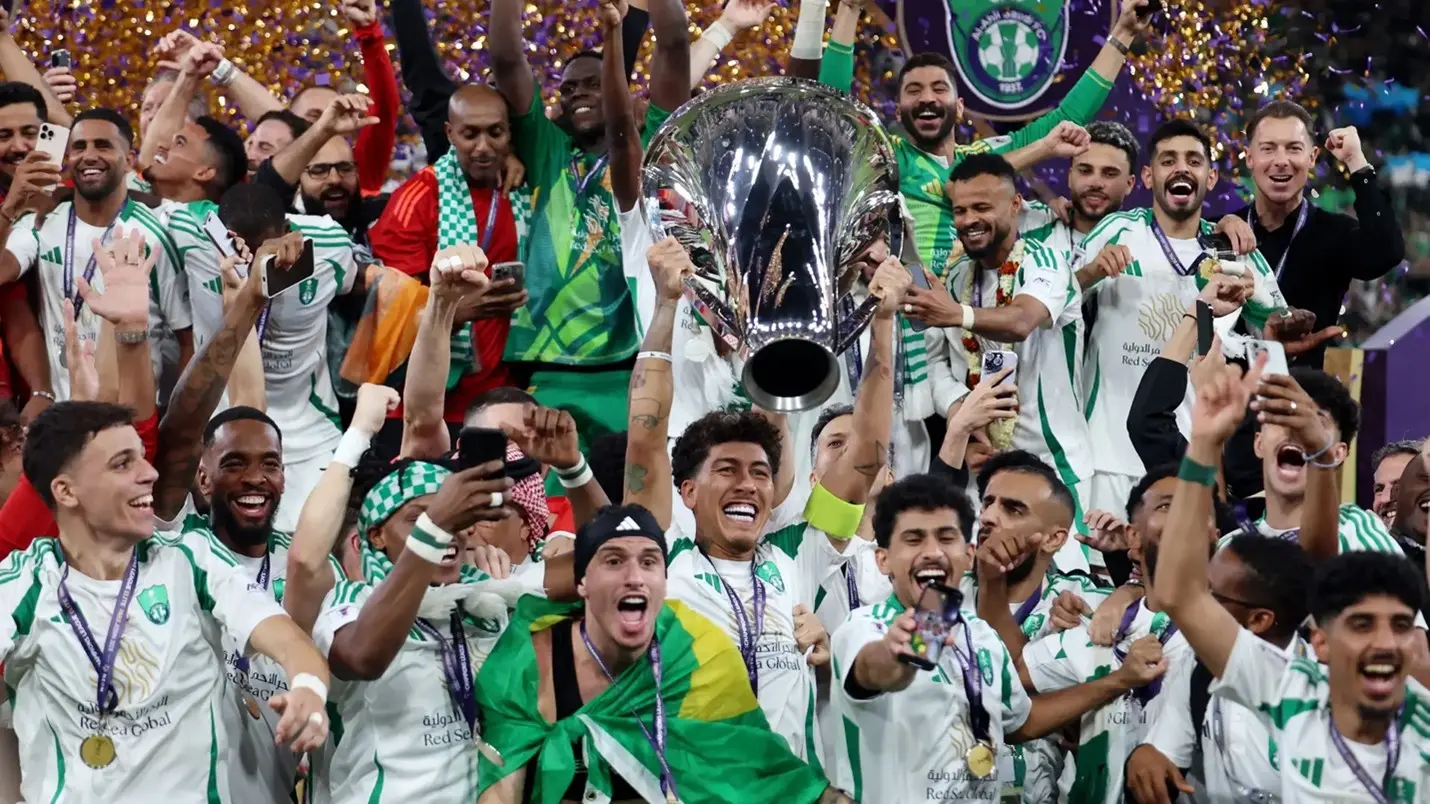زلزال آسيوي يهز جدة والأهلي يضرب بيد من حديد.. الكواليس تكشف نهاية “أقاويل” يايسله وأزمة أمانة جدة! الأهلي
